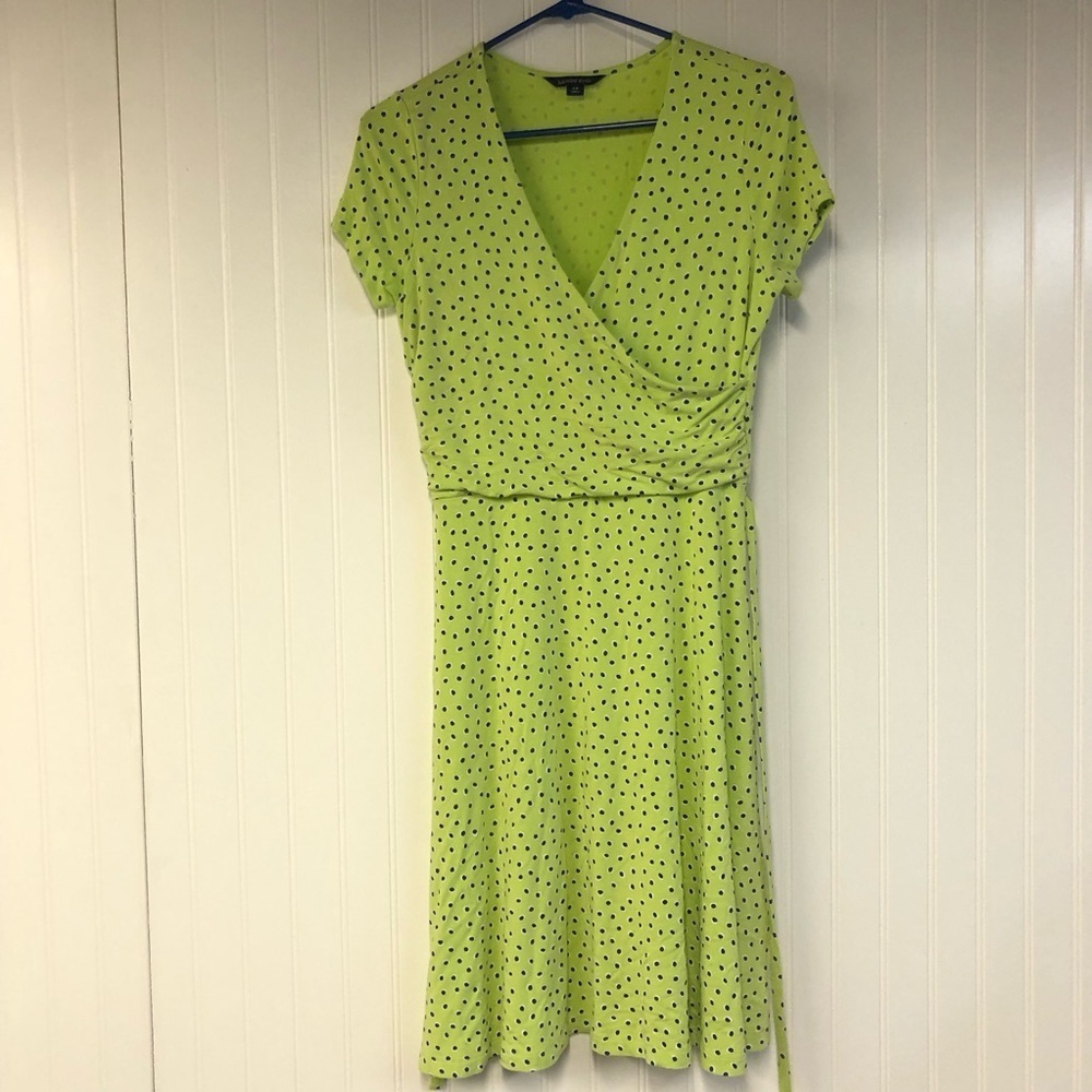 Lands' End Lime Green Polka Dot Dress VNeck Belted Size 6-8 Short Sleeve